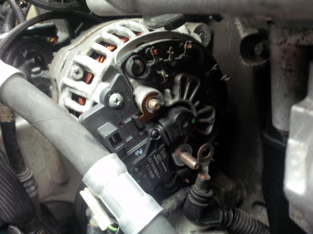 Voltage Regulator (Brush Pack) Replacement